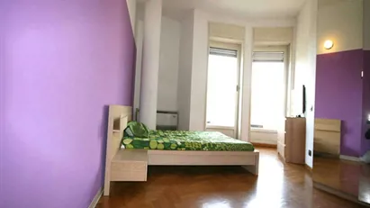 Room for rent in Milano Zona 1 - Centro storico, Milan