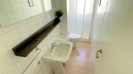 Rooms in El Cerezo - photo 9