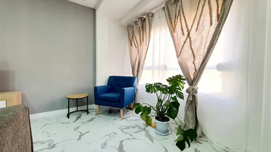 Apartments in Valencia L'Eixample - photo 6