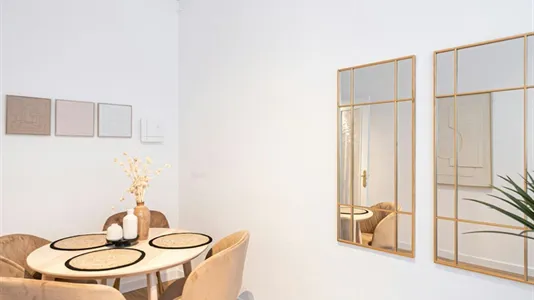 Apartments in Barcelona Eixample - photo 7