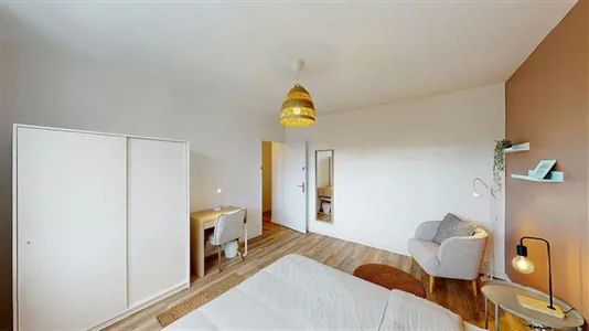 Rooms in Rennes - photo 2