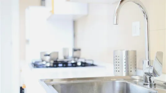 Rooms in Lecco - photo 10