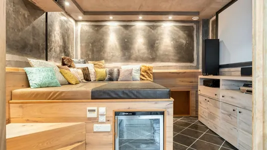 Houses in The Hague Centrum - photo 6