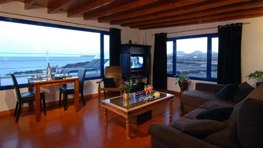 Apartments in Teguise - photo 4