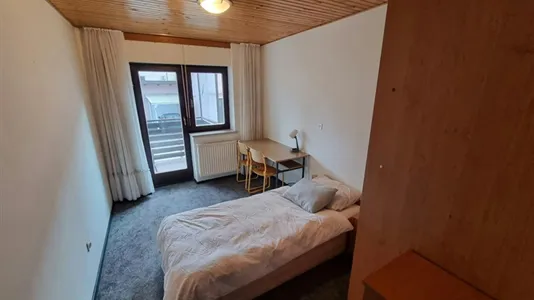 Rooms in Besnica - photo 6