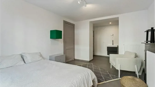 Rooms in Brussels Elsene - photo 2