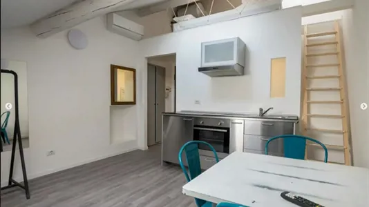 Apartments in Milano Zona 5 - Vigentino, Chiaravalle, Gratosoglio - photo 1