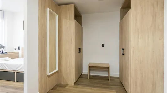 Rooms in Madrid Moncloa-Aravaca - photo 5