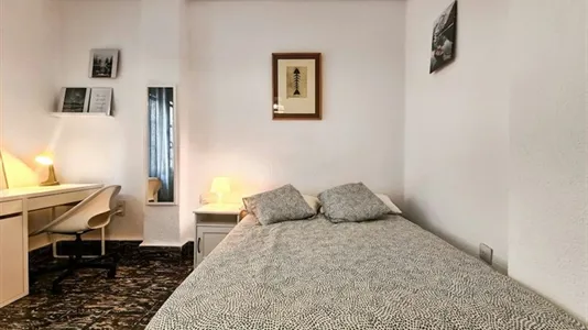 Rooms in Valencia L'Eixample - photo 4