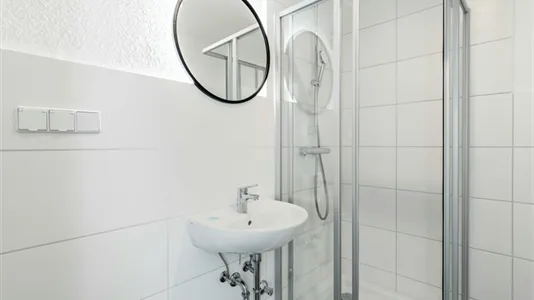 Rooms in Berlin Charlottenburg-Wilmersdorf - photo 4