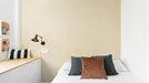 Apartment for rent, Valencia Algirós, Valencia (region), &lt;span class=&quot;blurred street&quot; onclick=&quot;ProcessAdRequest(9913529)&quot;&gt;&lt;span class=&quot;hint&quot;&gt;See streetname&lt;/span&gt;[xxxxxxxxxxxxx]&lt;/span&gt;