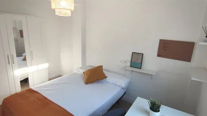 Room for rent in Tarragona, Cataluña