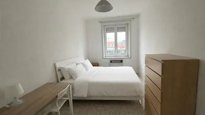 Room for rent in Milano Zona 2 - Stazione Centrale, Gorla, Turro, Greco, Crescenzago, Milan