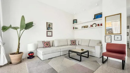 Apartments in Kaisariani - photo 1