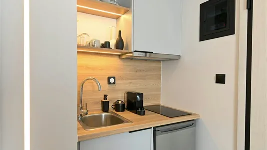 Apartments in Location is not specified - photo 5