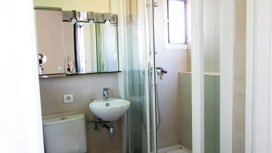 Rooms in Barcelona Sants-Montjuïc - photo 7