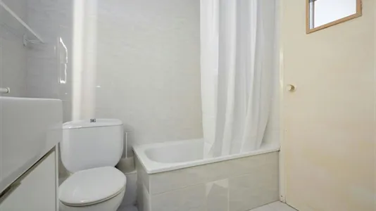 Apartments in Barcelona Ciutat Vella - photo 8