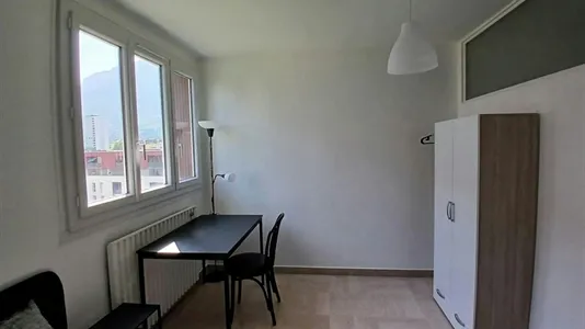 Rooms in Grenoble - photo 3