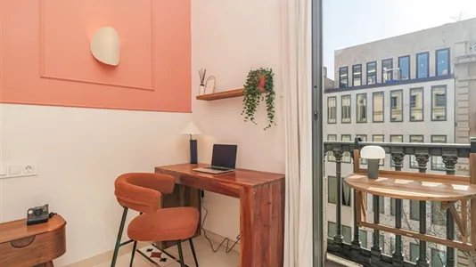 Rooms in Barcelona Eixample - photo 5