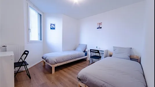 Apartments in Bobigny - photo 6