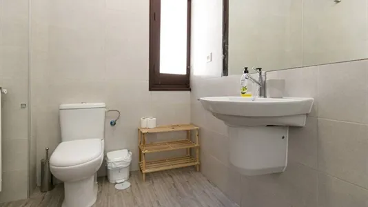 Rooms in Granada - photo 10