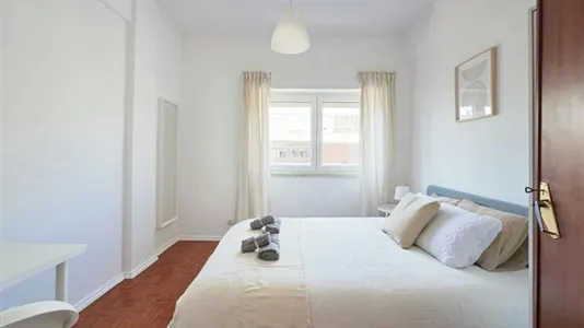 Rooms in Almada - photo 5