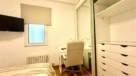 Rooms in Madrid Chamberí - photo 5