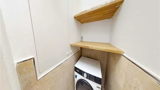 Rooms in Paris 15ème arrondissement - photo 6