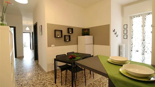 Rooms in Brescia - photo 7
