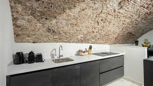 Apartments in Location is not specified - photo 7
