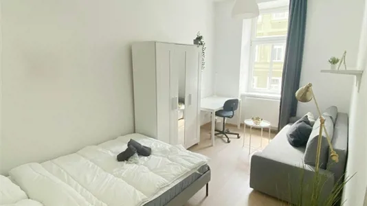 Rooms in Wien Ottakring - photo 2