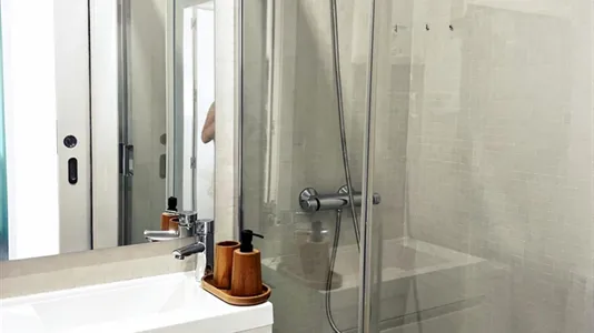 Rooms in Madrid Chamartín - photo 10