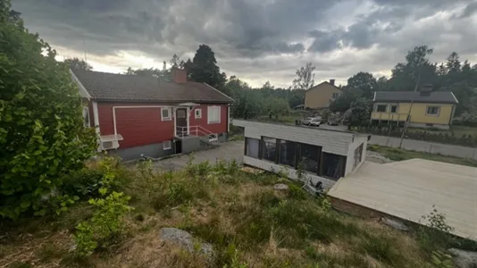 Houses in Botkyrka - photo 5