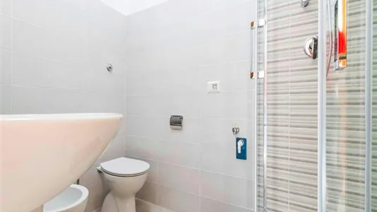 Rooms in Roma Municipio IX – EUR - photo 6