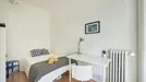 Room for rent, Lisbon (region), &lt;span class=&quot;blurred street&quot; onclick=&quot;ProcessAdRequest(10824138)&quot;&gt;&lt;span class=&quot;hint&quot;&gt;See streetname&lt;/span&gt;[xxxxxxxxxxxxx]&lt;/span&gt;
