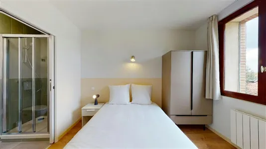 Rooms in Toulouse - photo 2