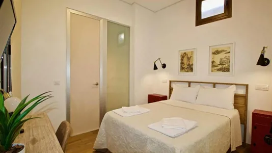 Apartments in Madrid Centro - photo 2