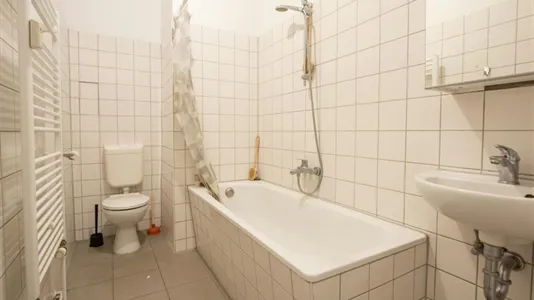 Rooms in Berlin Friedrichshain-Kreuzberg - photo 10