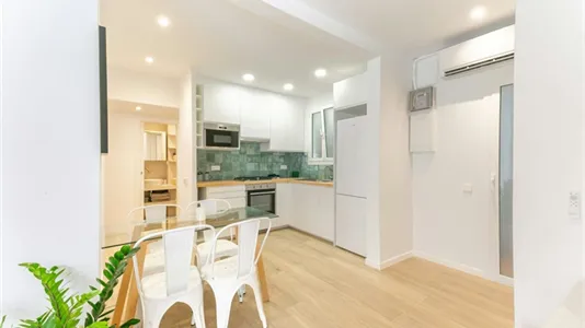 Apartments in Barcelona Sants-Montjuïc - photo 2