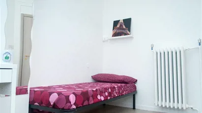 Room for rent in Turin, Piemonte