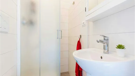 Rooms in Turin - photo 8