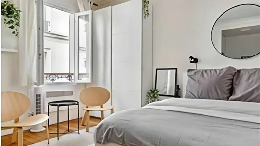 Apartments in Paris 7ème arrondissement - photo 4