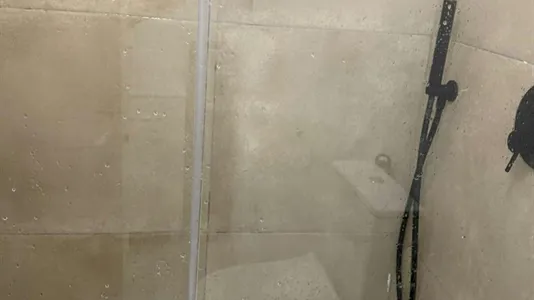 Rooms in Barcelona Sarrià-St. Gervasi - photo 9