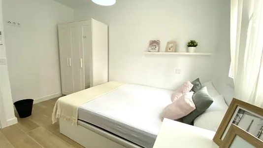 Rooms in Móstoles - photo 4