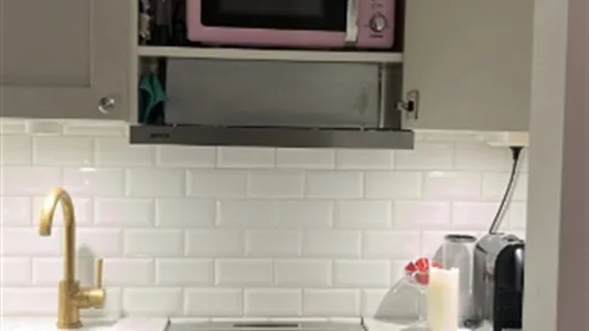 Apartments in Östermalm - photo 2