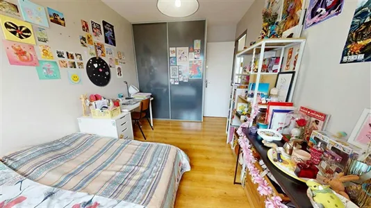 Rooms in Lyon - photo 2