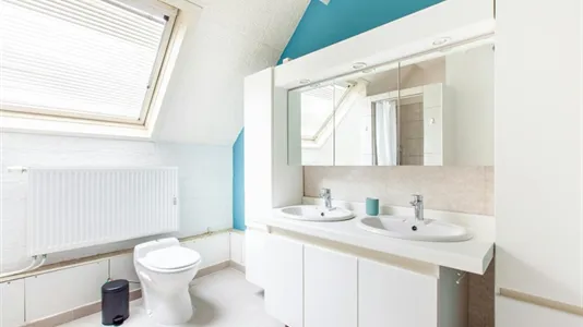 Rooms in Brussels Schaarbeek - photo 5