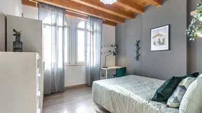 Room for rent in Milano Zona 2 - Stazione Centrale, Gorla, Turro, Greco, Crescenzago, Milan
