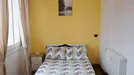Room for rent, Bologna, Emilia-Romagna, Via Santa Croce