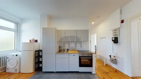 Apartments in Location is not specified - photo 9